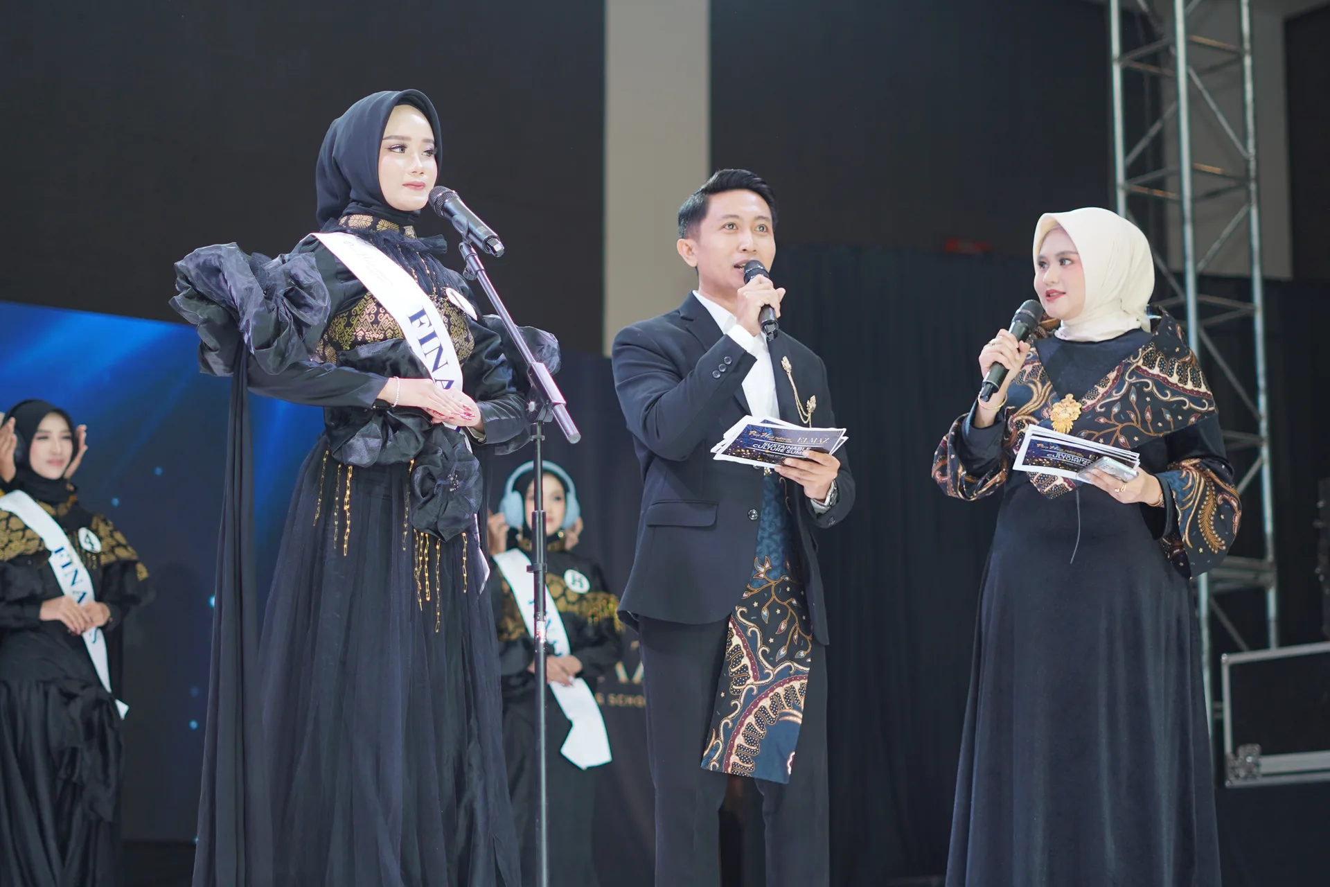 Putri Hijab Jawa Timur