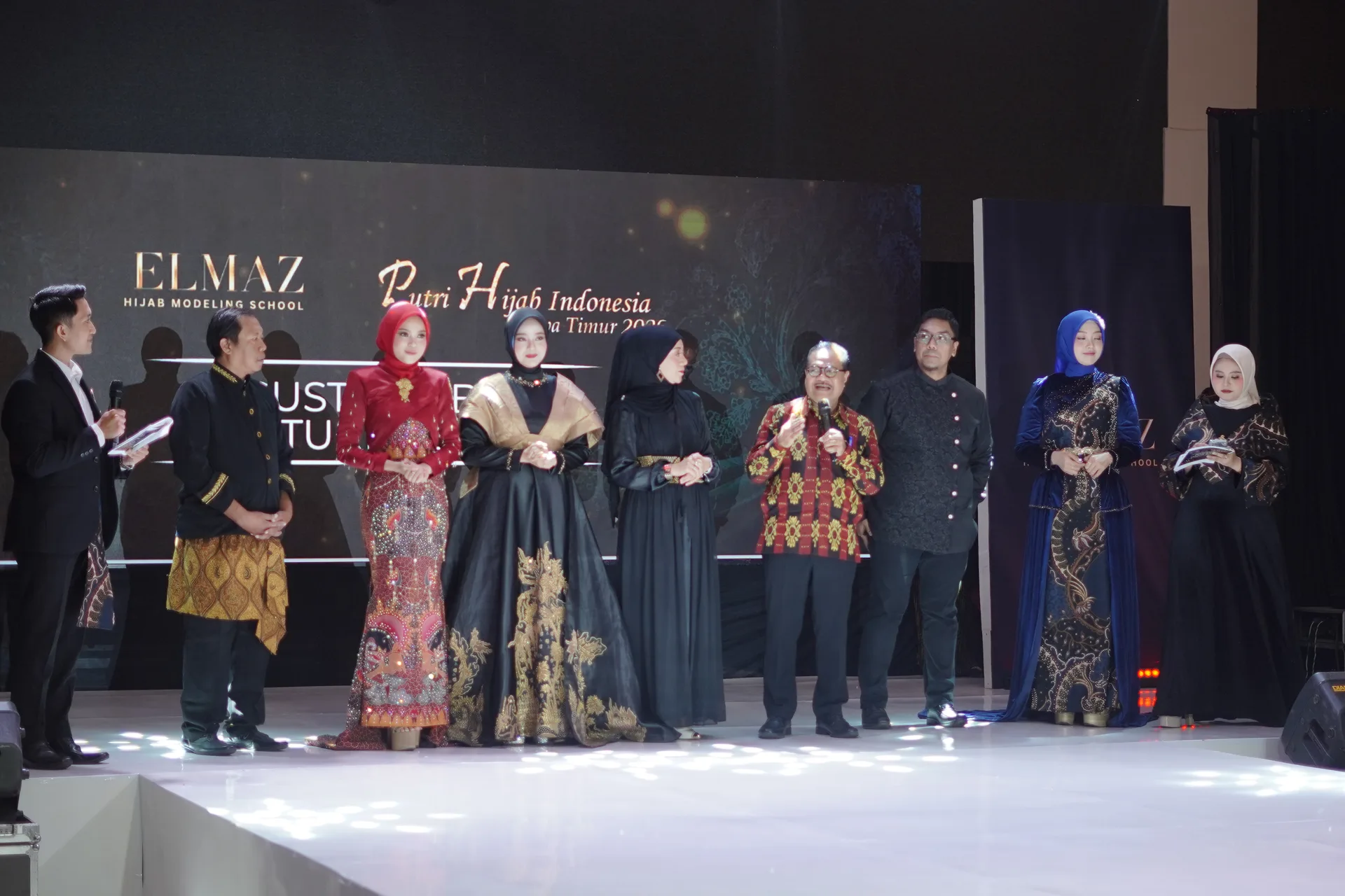 Putri Hijab Jawa Timur