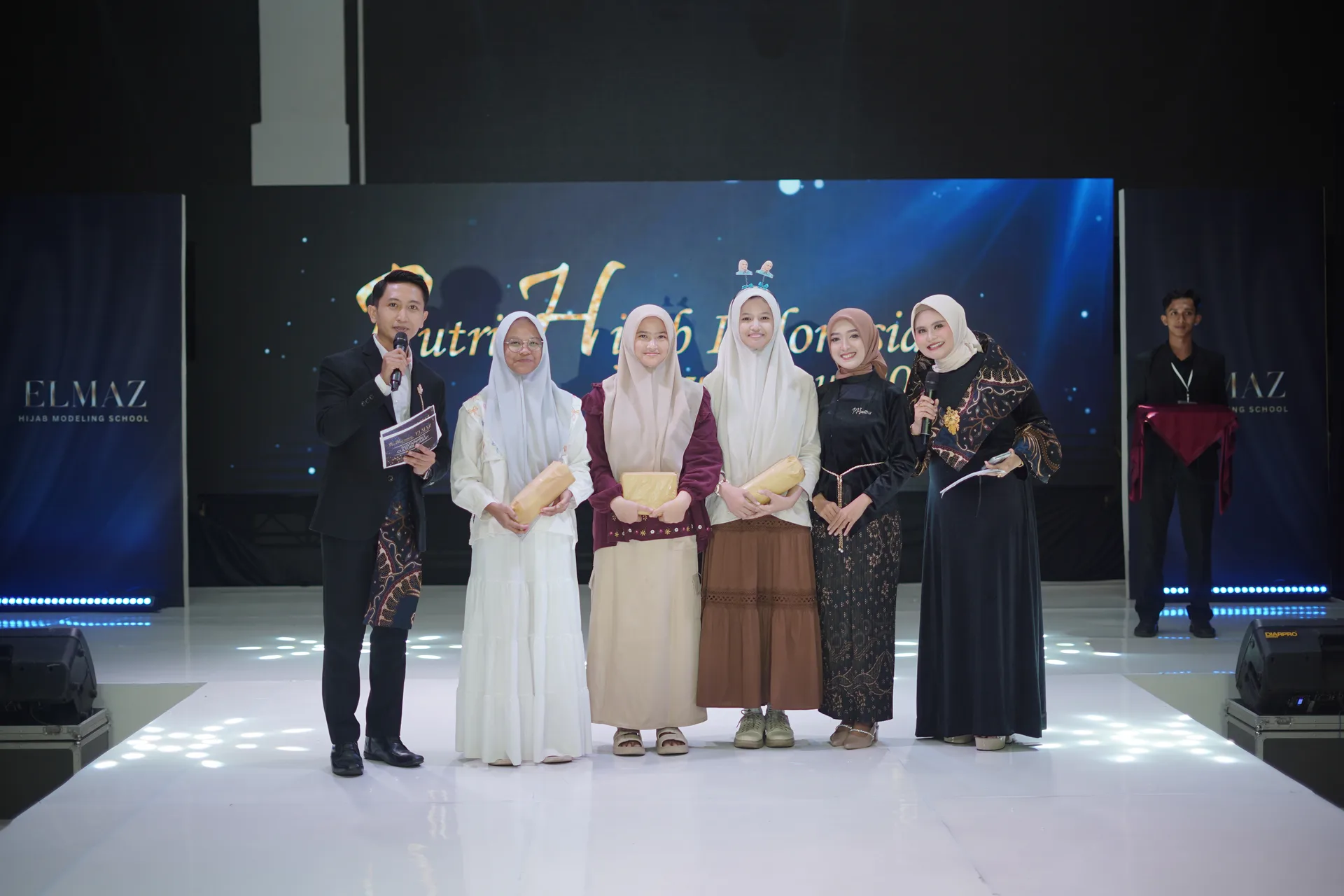 Putri Hijab Jawa Timur