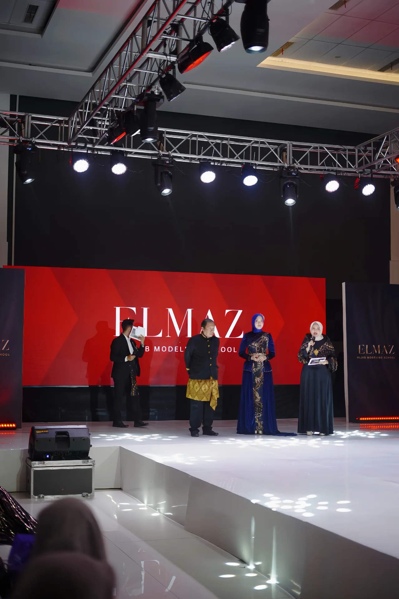 Event Elmaz
